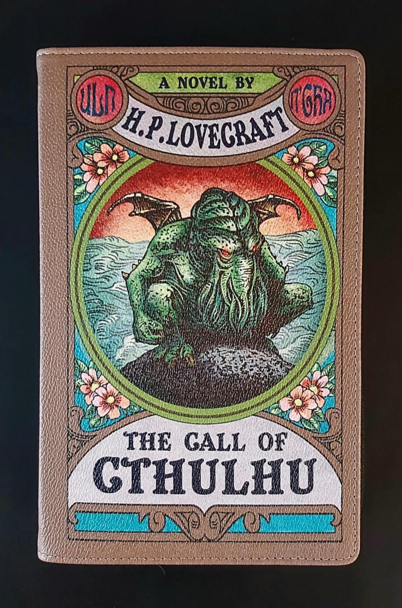The call of Cthulhu clutch purse
