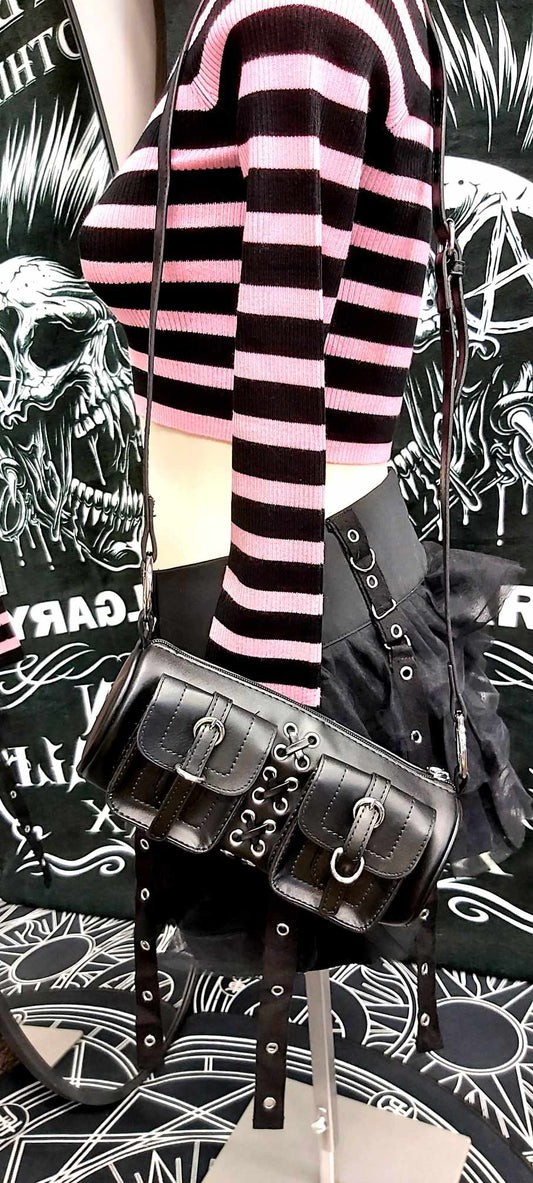 Black leather barrel bag