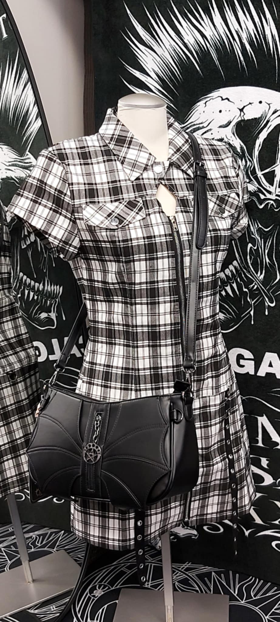 Batwing shoulder bag