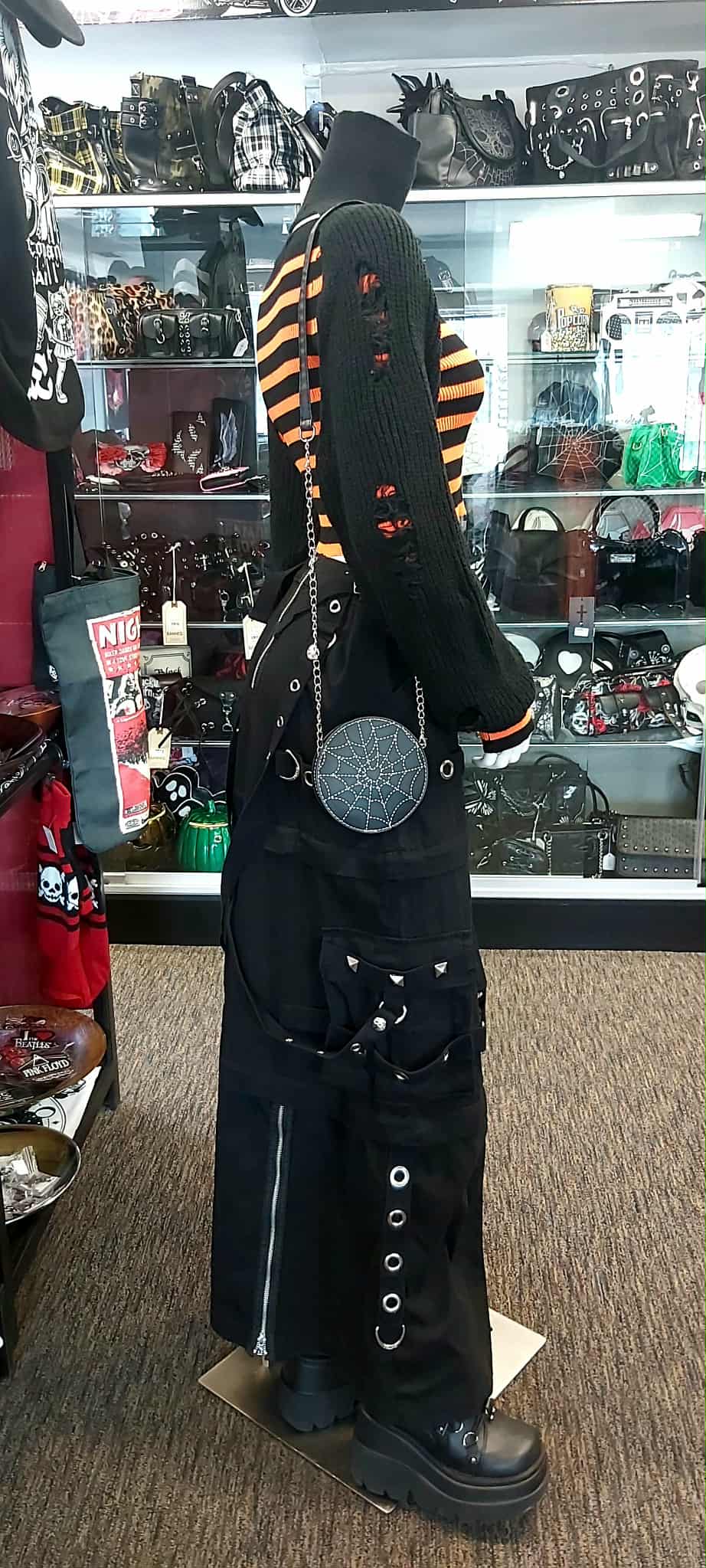 Round spiderweb bag